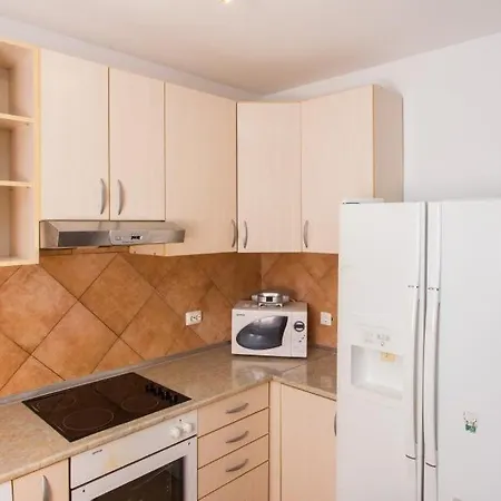 Pilas Apartment
