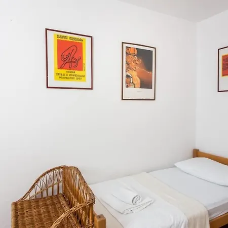 Pilas Apartment *